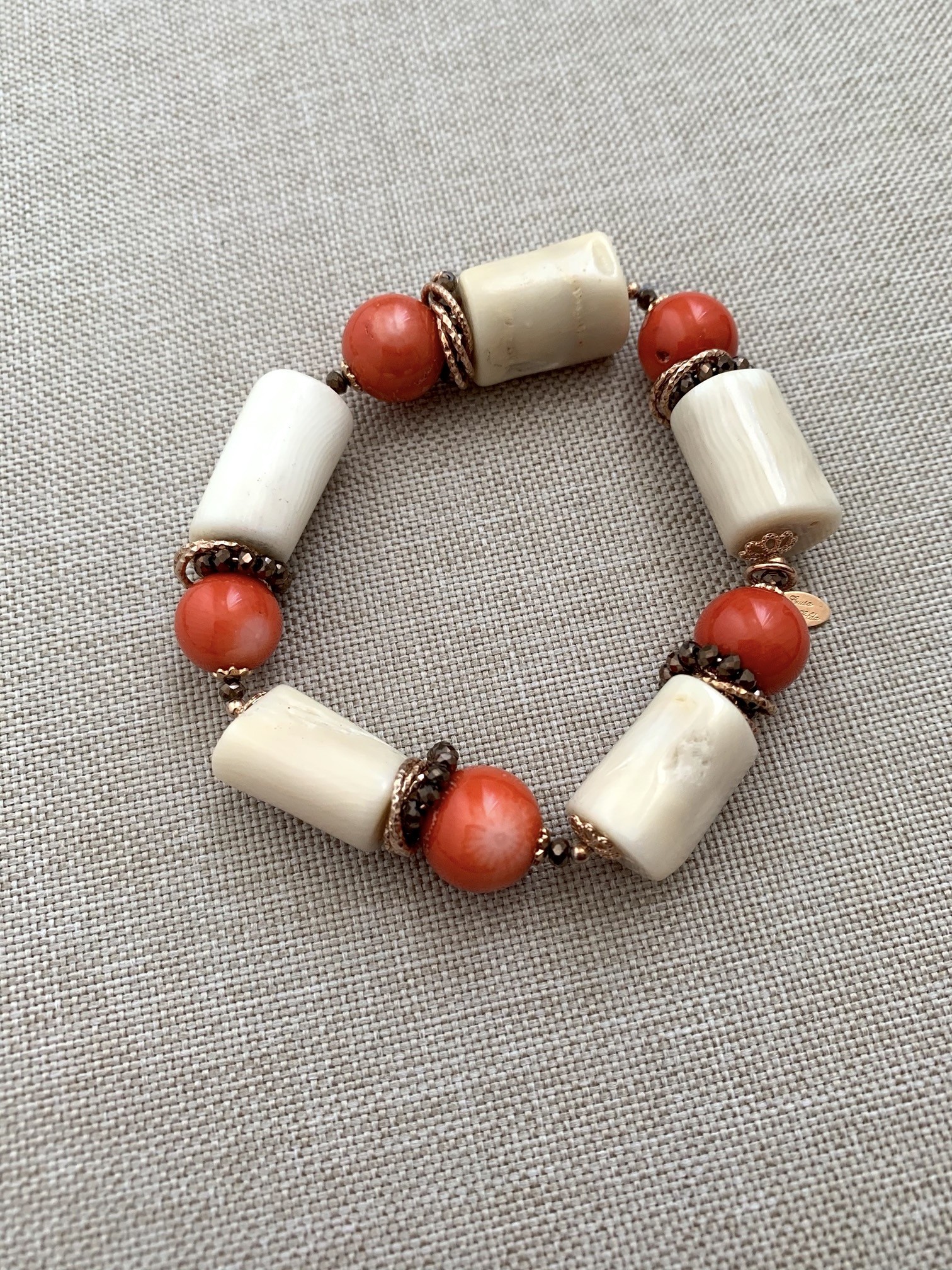 Bracciale barilotti bamboo, quarzo idrotermale e argento placcato oro rosa