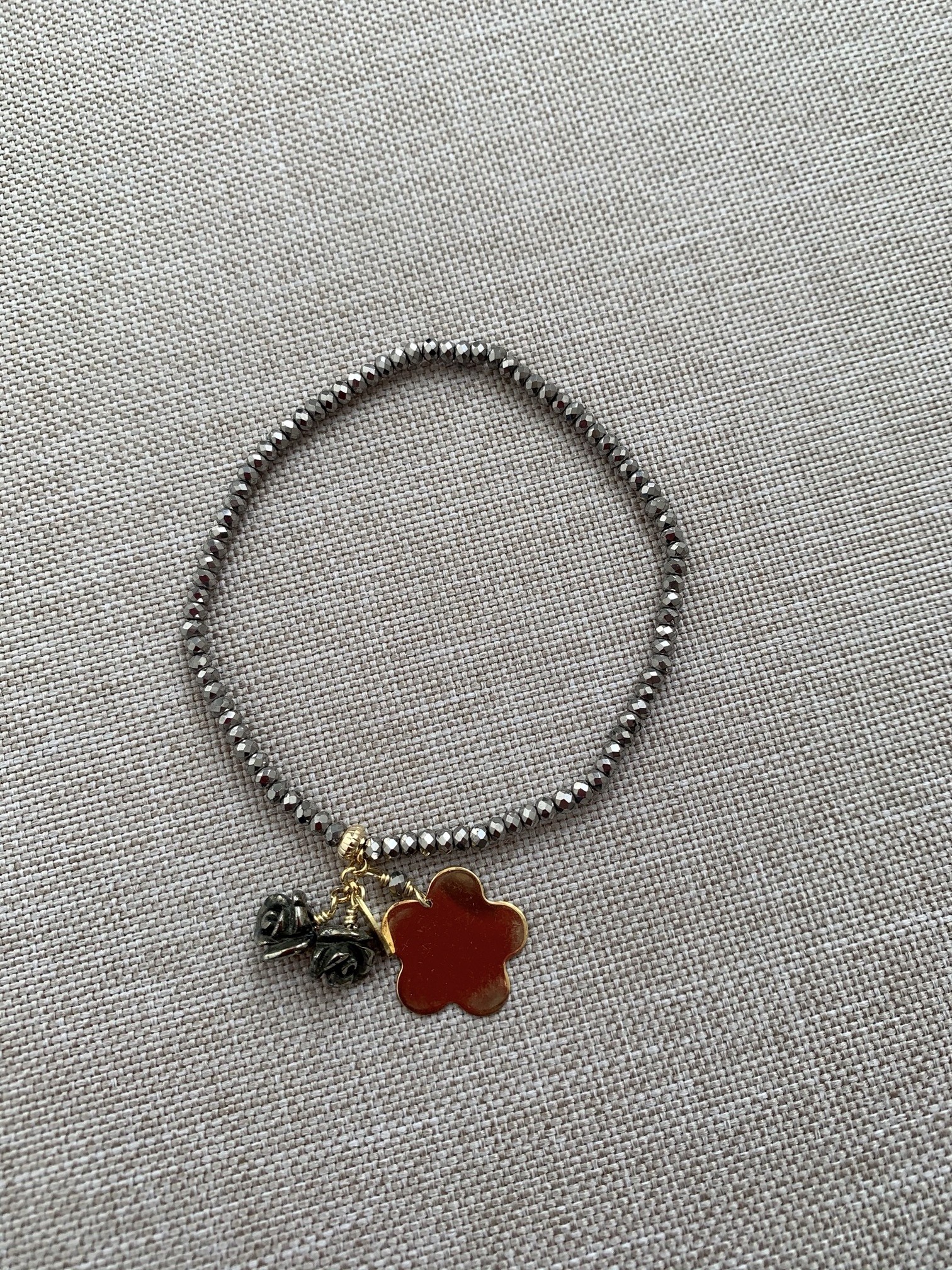 Bracciale Flower pirite e argento placcato oro
