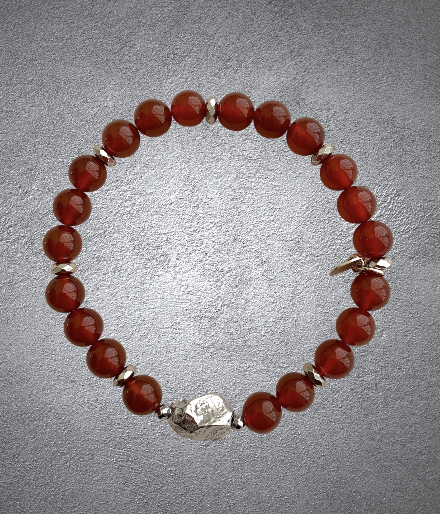 Bracciale da uomo in corniola e pepita in argento rodiato