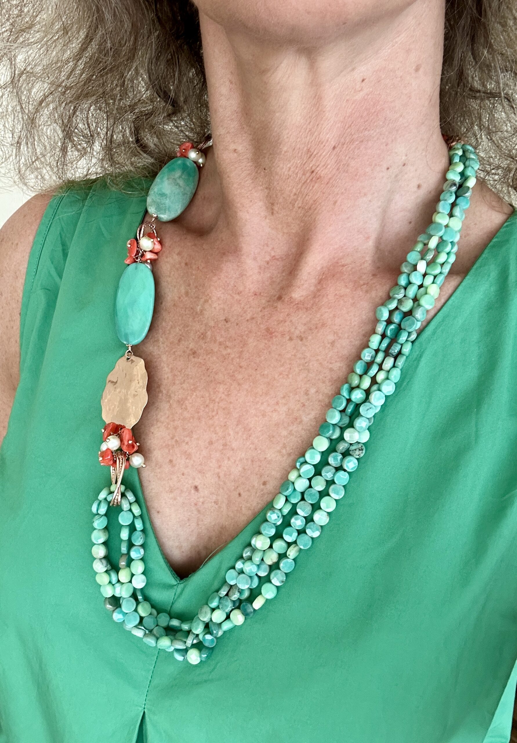 Collana in crisoprasio e corallo bamboo