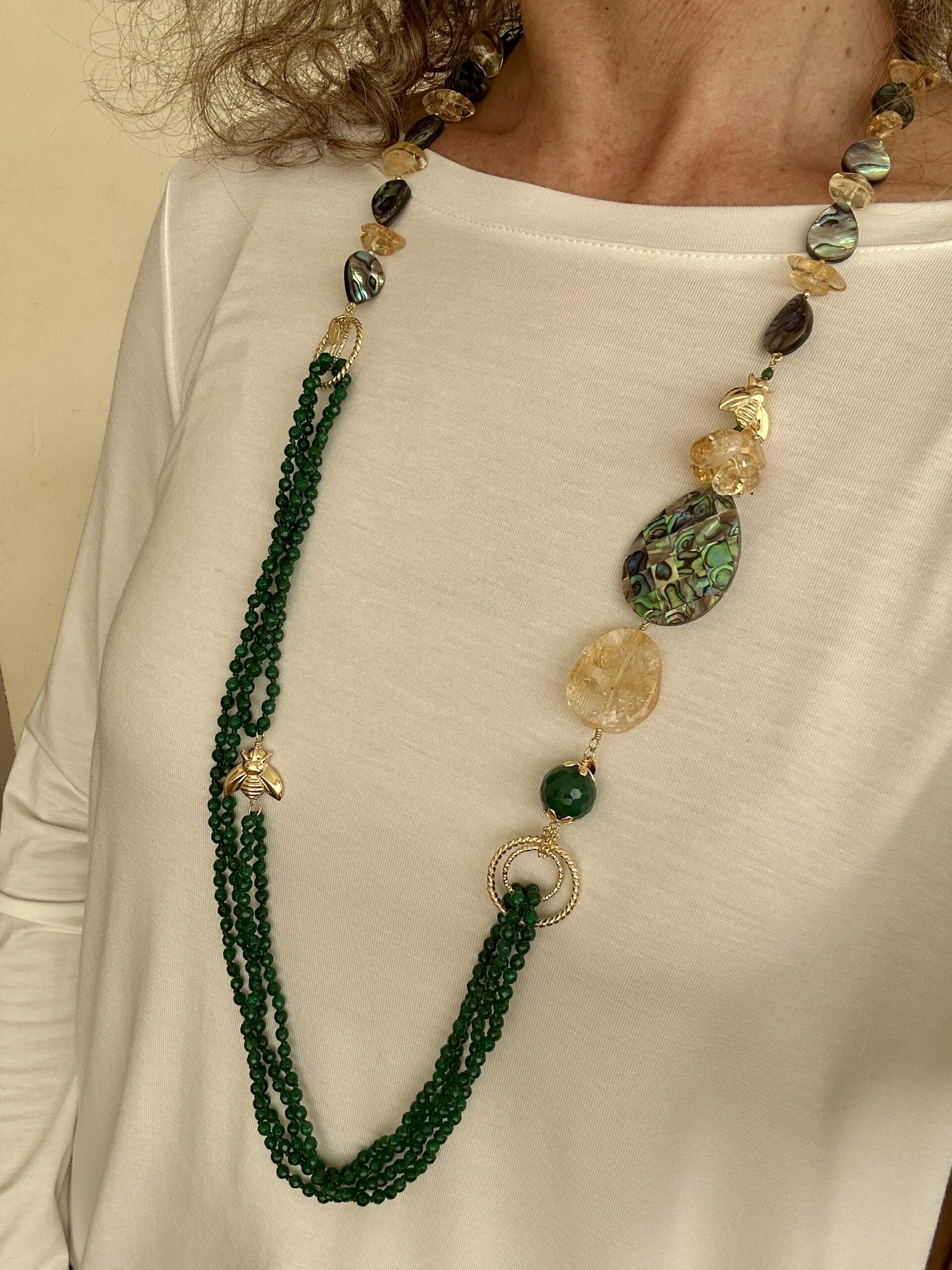Collana in agata verde e madreperla abalone