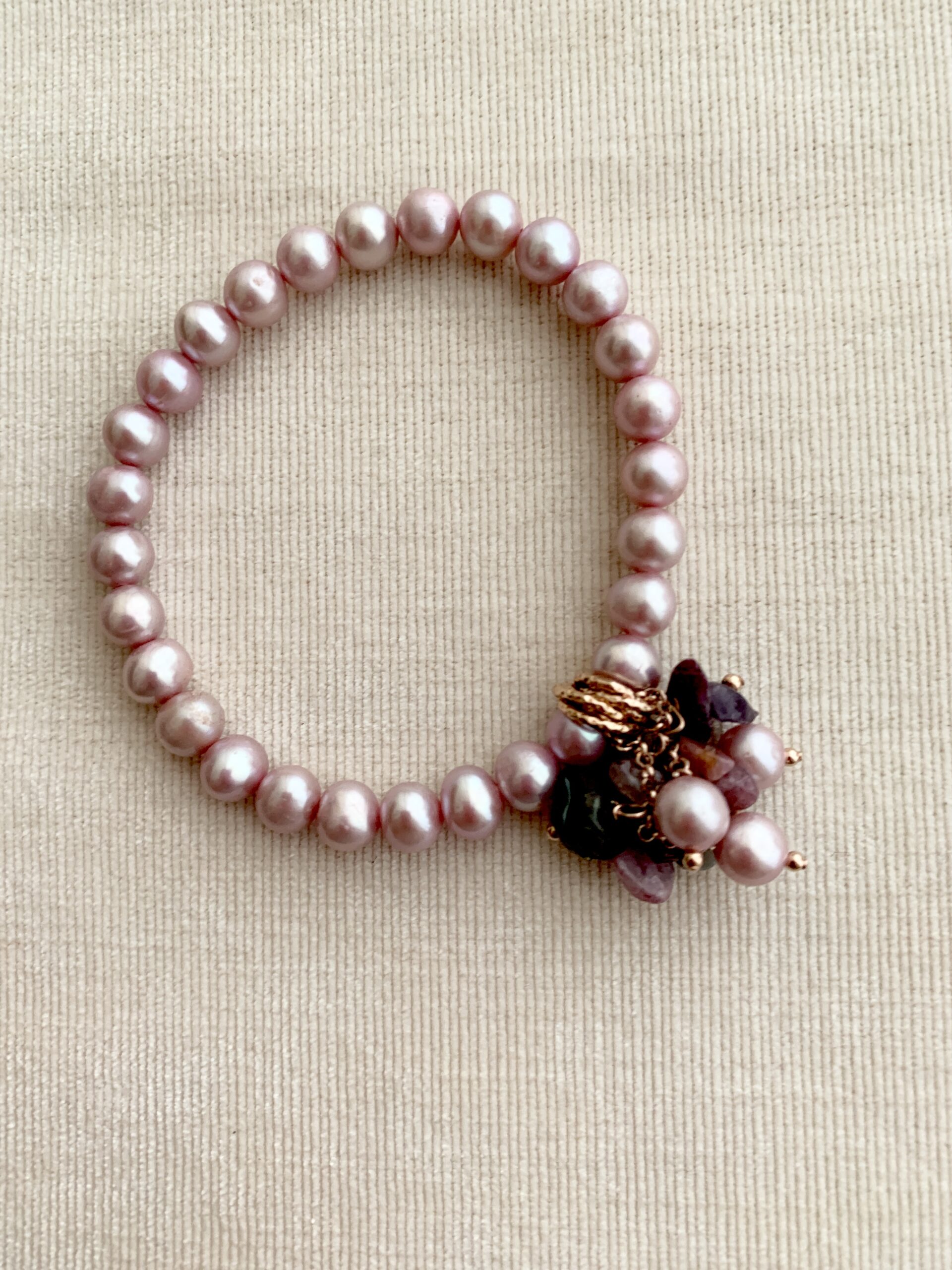 Bracciale in perle coltivate e tormaline