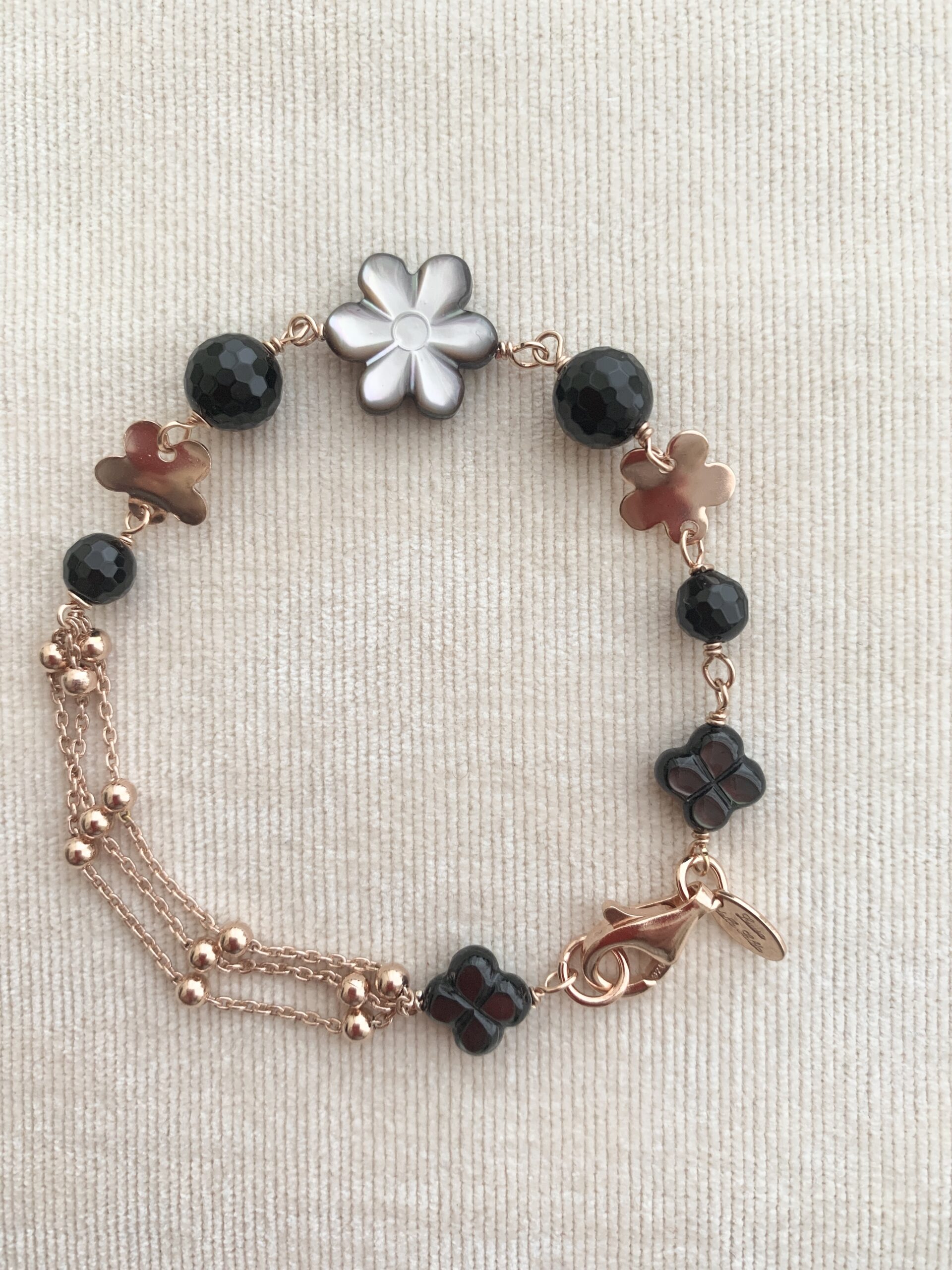 Bracciale in agata nera e argento placcato oro rosa