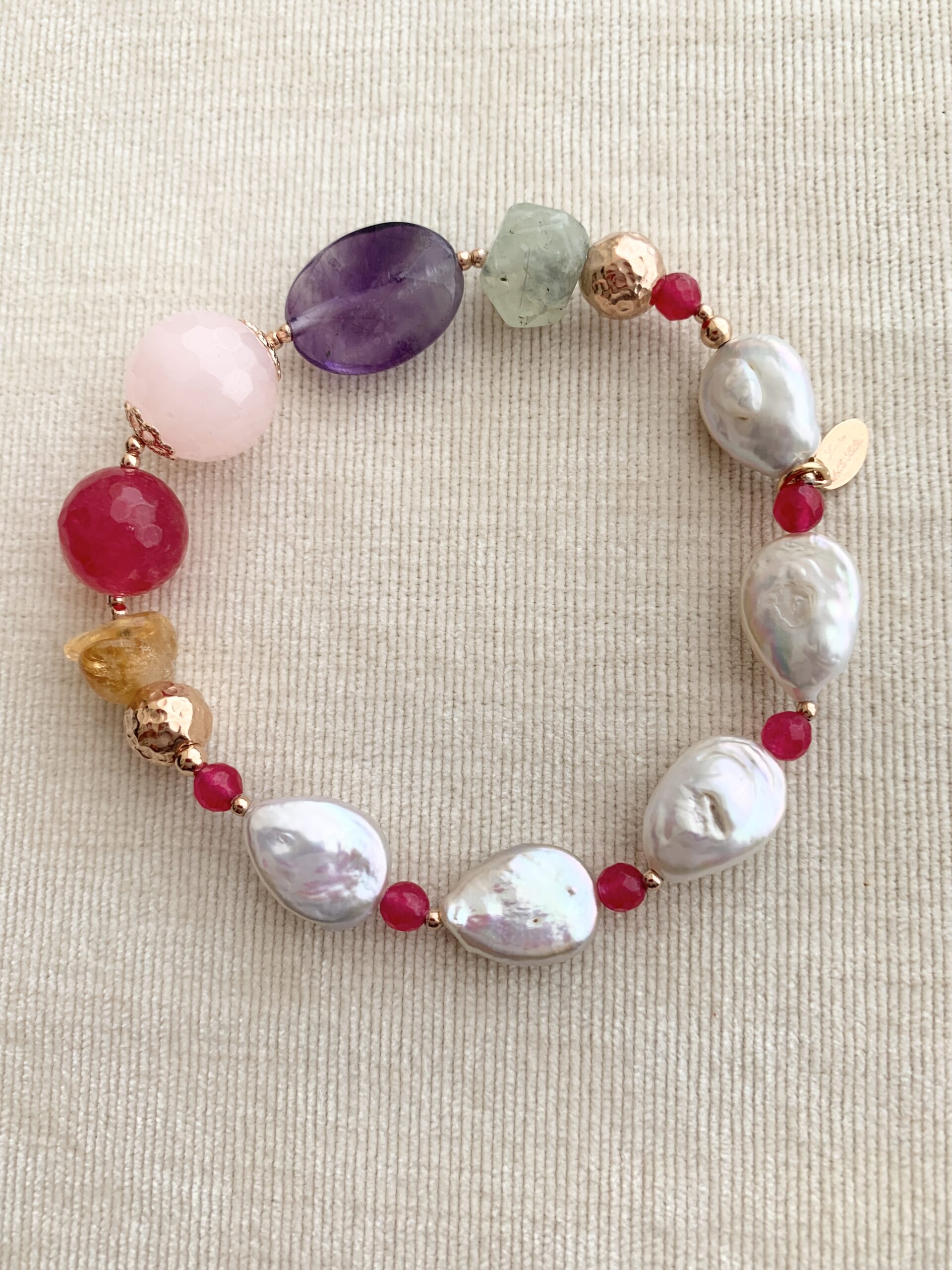 Bracciale in perle coltivate e quarzi assortiti, argento placcato oro rosa