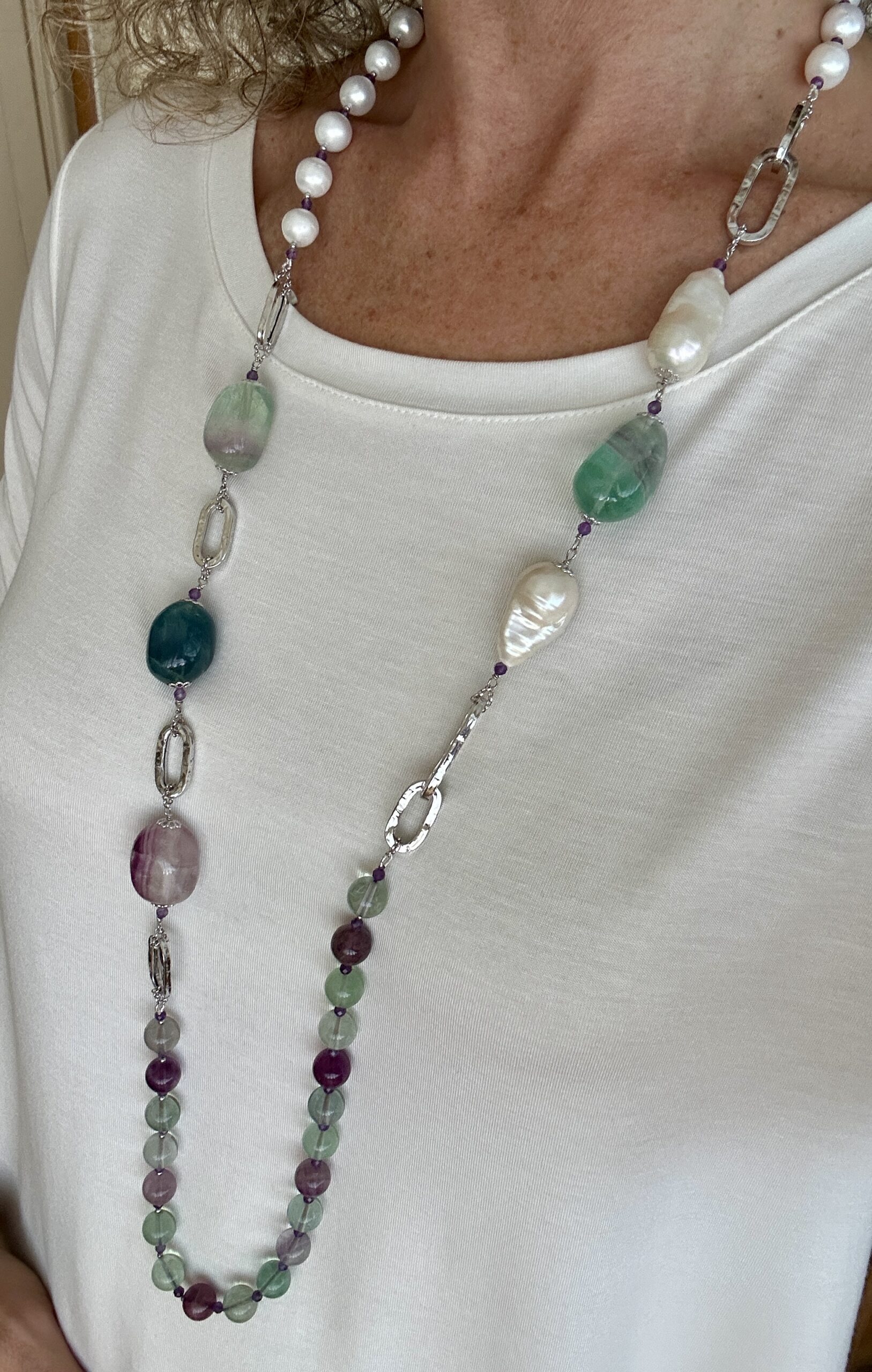 Collana fluorite, ametista, perle coltivate d'acqua dolce e argento